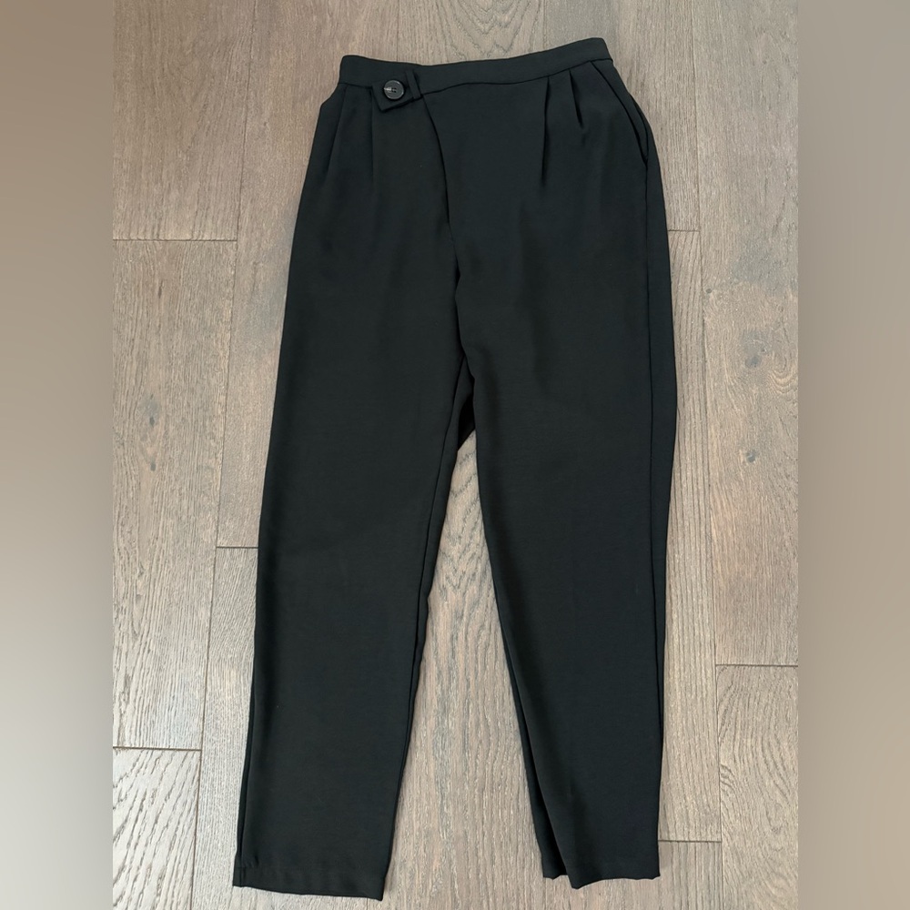 Lilyful Black Women's Asymmetrical Pants